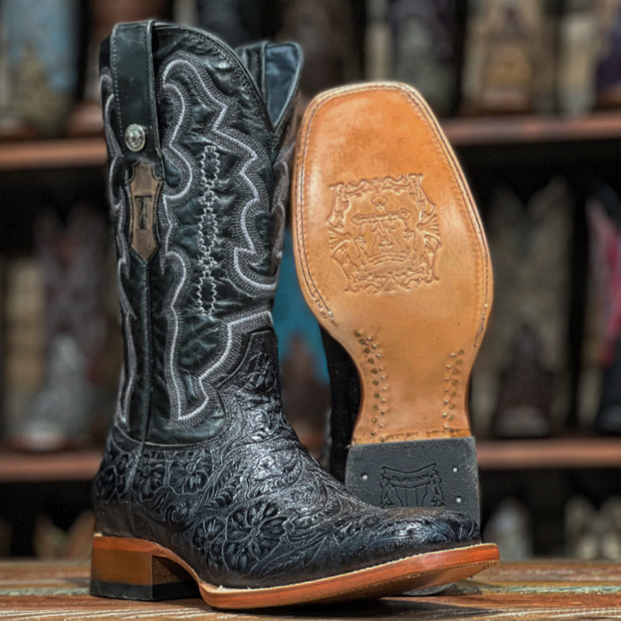 Tooled square deals toe boots